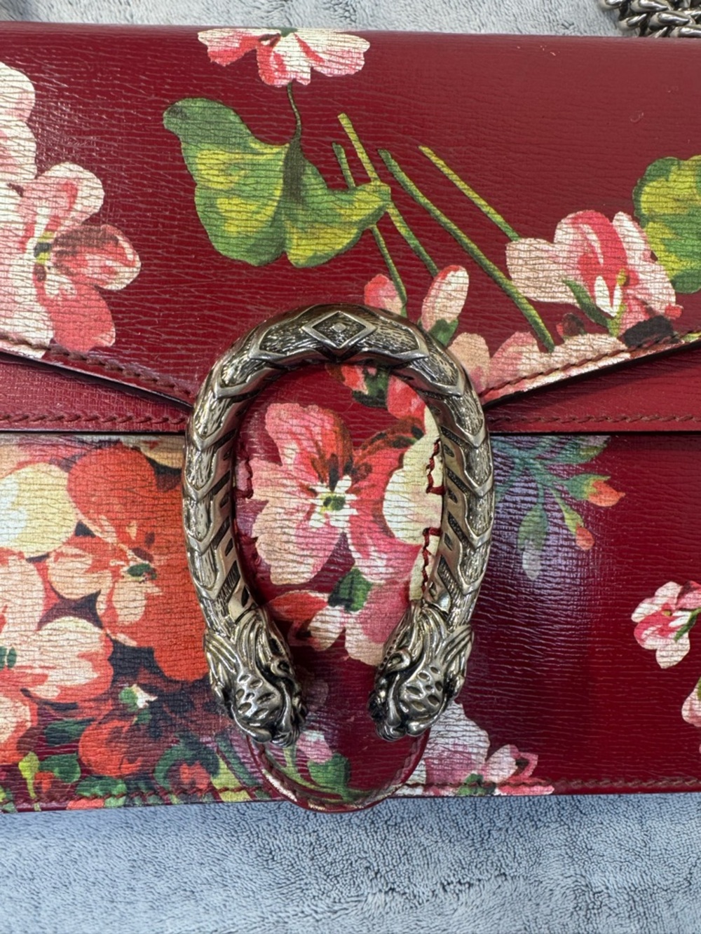 Gucci Dionysus Leather Medium Red Floral Shoulder Bag - Picture 3 of 17